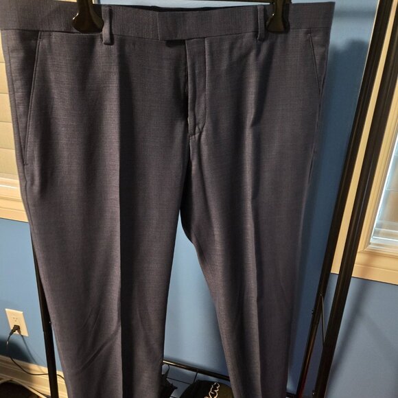 RW&Co. Navy Blue suit 48R - Picture 3 of 3